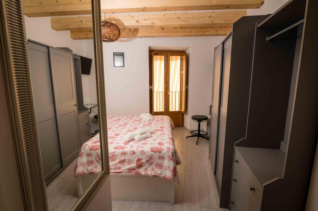 The Wine Room Castelbuono  Εξωτερικό φωτογραφία